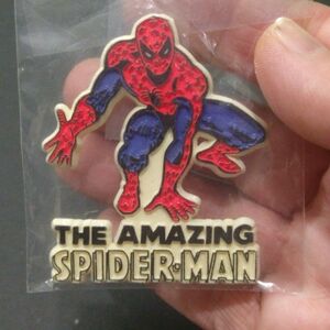 Vintage 1970's Marvelmania Amazing Spiderman Plastic Fridge Magnet